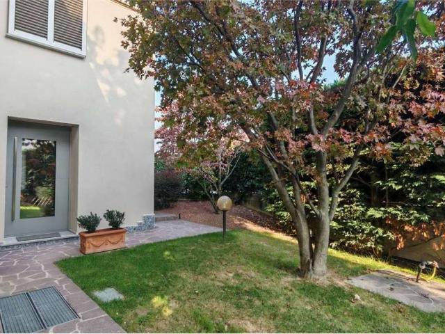 Villa Indipendente in vendita a Trezzo Sull'adda, Lombardia