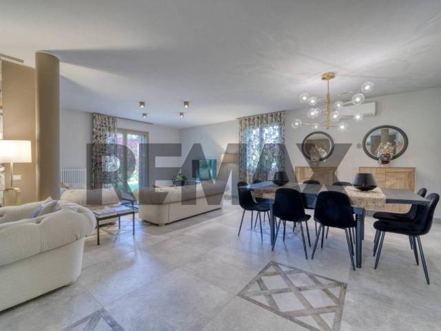 Villa Indipendente in vendita a Tribano, Veneto