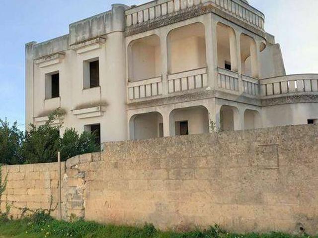 Villa Indipendente in vendita a Puglia, Lecce