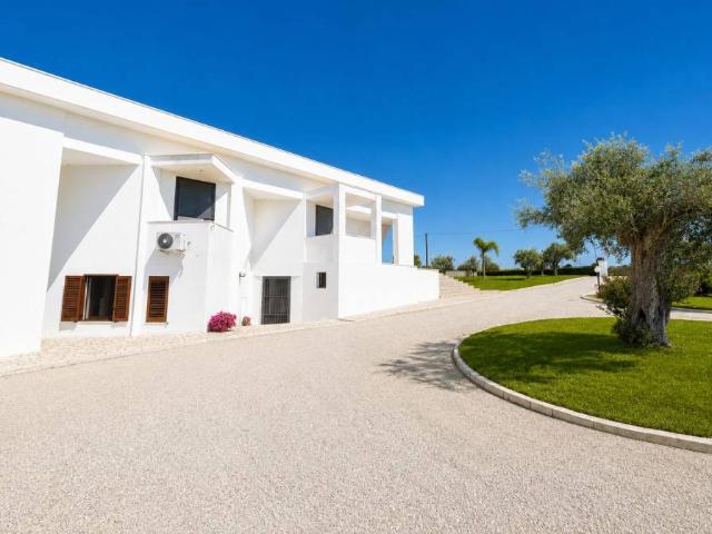Villa Indipendente in vendita a Puglia, Lecce