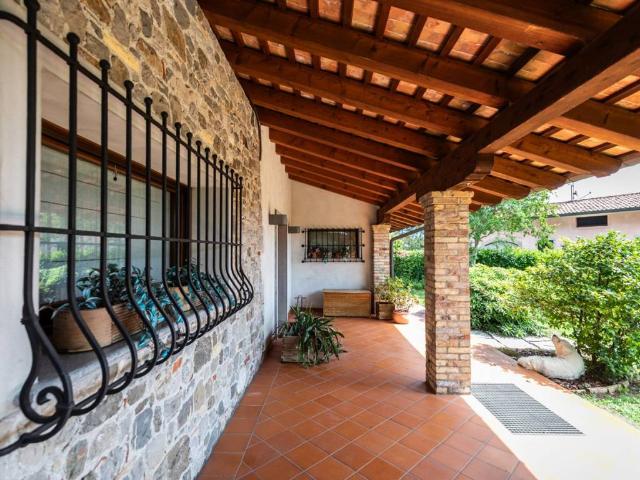 Villa Indipendente in vendita a Tricesimo, Friuli-Venezia Giulia