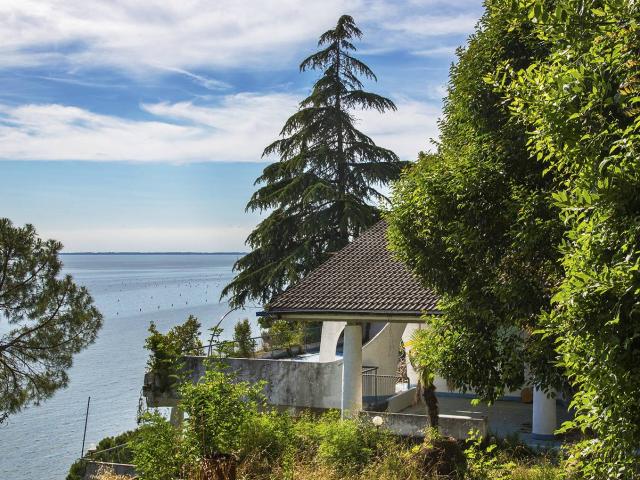 Villa Indipendente in vendita a Altipiano Ovest, Villa Opicina