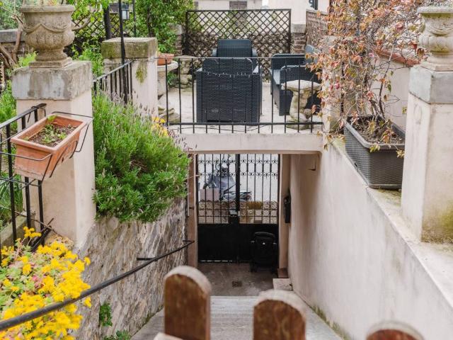 Villa Indipendente in vendita a San Giovanni-Chiadino-Rozzol, Villa Opicina