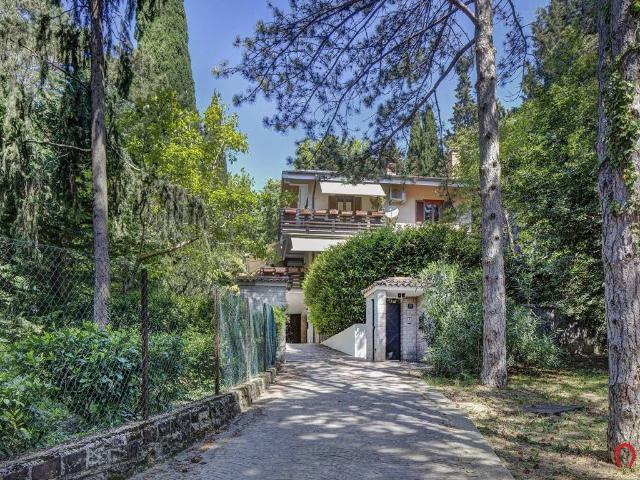Villa Indipendente in vendita a Conconello / Ferlugi, Villa Opicina