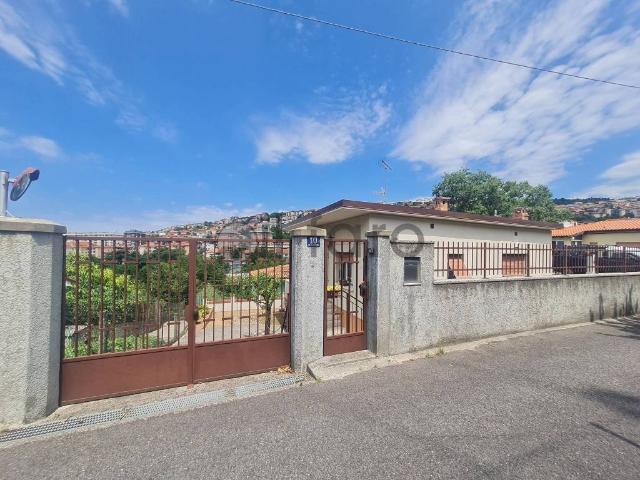 Villa Indipendente in vendita a San Giovanni-Chiadino-Rozzol, Villa Opicina