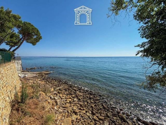 Villa Indipendente in vendita a Altipiano Ovest, Villa Opicina