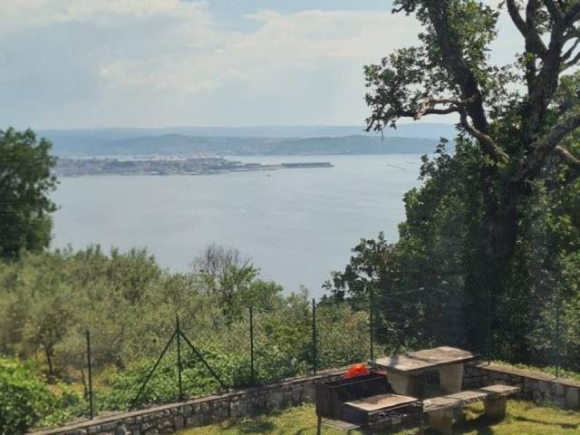 Villa Indipendente in vendita a Contovello / Kontovel, Villa Opicina