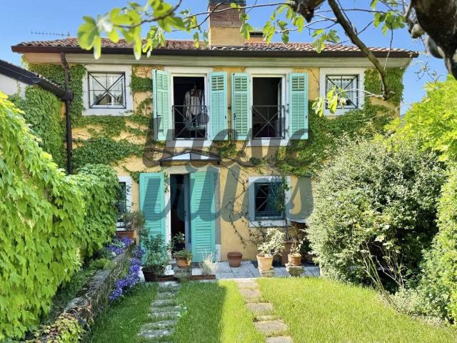 Villa Indipendente in vendita a Opicina / Opčine, Villa Opicina
