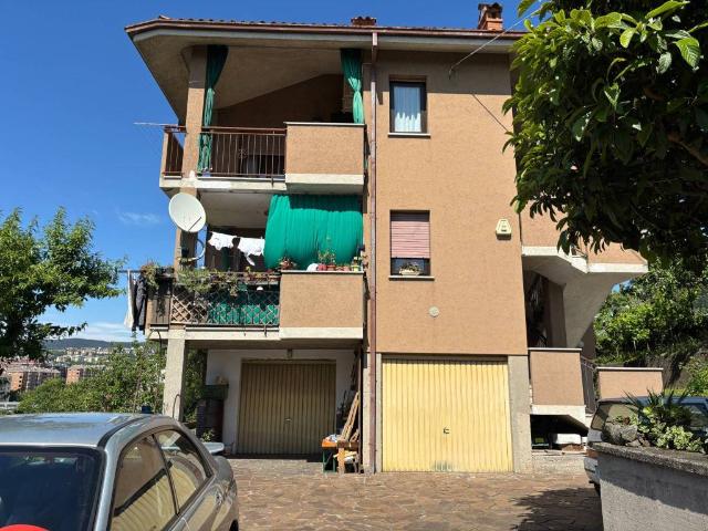 Villa Indipendente in vendita a Servola-Chiarbola-Valmaura-Borgo San Sergio, Villa Opicina