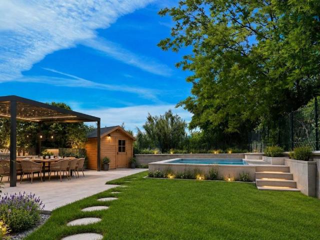 Villa Indipendente in vendita a Servola-Chiarbola-Valmaura-Borgo San Sergio, Villa Opicina