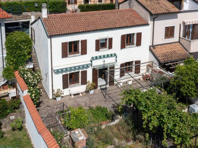 Villa Indipendente in vendita a Opicina / Opčine, Villa Opicina
