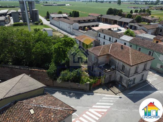 Villa Indipendente in vendita a Trigolo, Lombardia