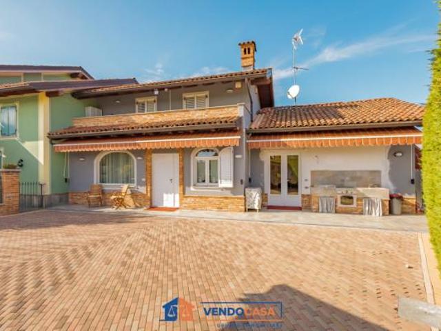 Villa Indipendente in vendita a Piemonte, Cuneo