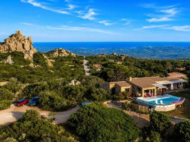 Villa Indipendente in vendita a Trinità d'Agultu e Vignola, Sardigna/Sardegna