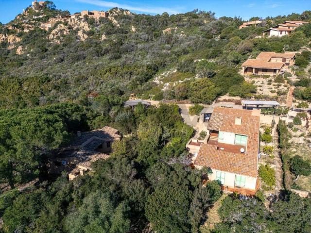Villa Indipendente in vendita a Trinità d'Agultu e Vignola, Sardigna/Sardegna