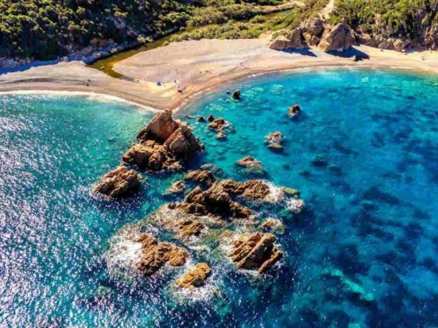 Villa Indipendente in vendita a Trinità d'Agultu e Vignola, Sardigna/Sardegna