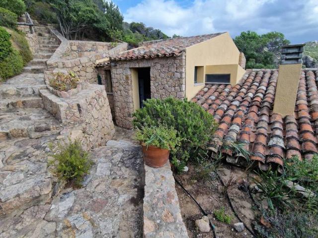 Villa Indipendente in vendita a Trinità d'Agultu e Vignola, Sardigna/Sardegna