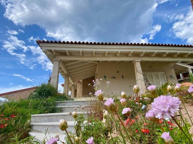 Villa Indipendente in vendita a Trinità d'Agultu e Vignola, Sardigna/Sardegna