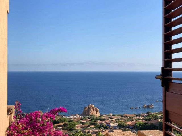 Villa Indipendente in vendita a Trinità d'Agultu e Vignola, Sardigna/Sardegna