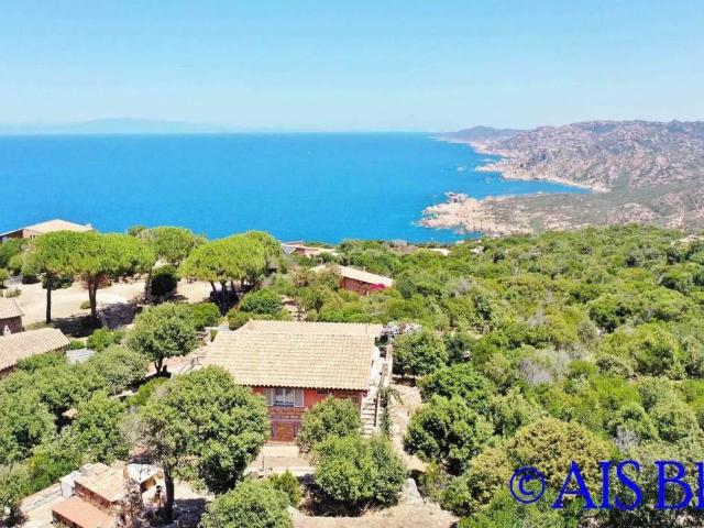 Villa Indipendente in vendita a Trinità d'Agultu e Vignola, Sardigna/Sardegna