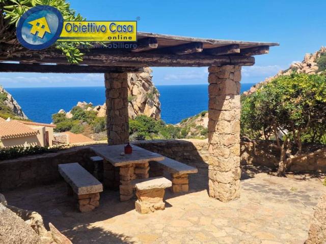 Villa Indipendente in vendita a Trinità d'Agultu e Vignola, Sardigna/Sardegna