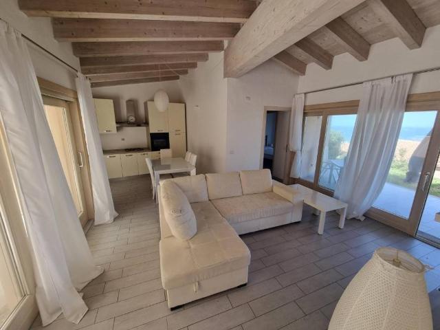 Villa Indipendente in vendita a Trinità d'Agultu e Vignola, Sardigna/Sardegna