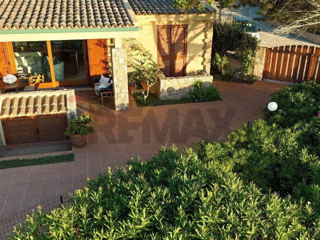 Villa Indipendente in vendita a Trinità d'Agultu e Vignola, Sardigna/Sardegna