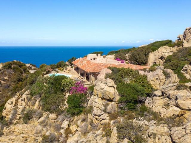 Villa Indipendente in vendita a Trinità d'Agultu e Vignola, Sardigna/Sardegna