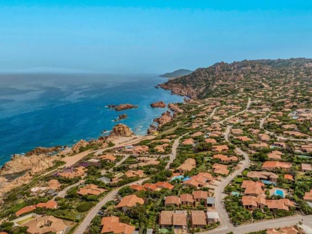 Villa Indipendente in vendita a Trinità d'Agultu e Vignola, Sardigna/Sardegna
