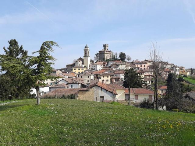 Villa Indipendente in vendita a Trisobbio, Alessandria