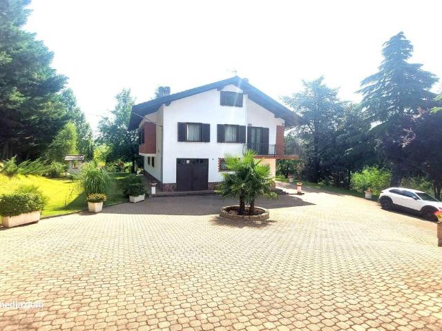Villa Indipendente in vendita a Piemonte, Alessandria