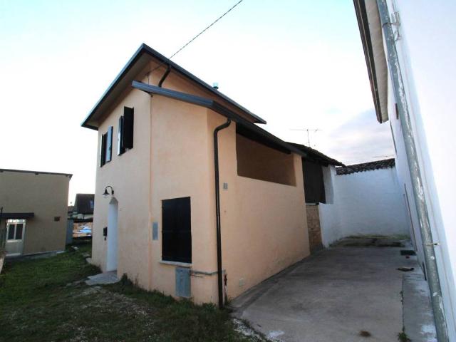 Villa Indipendente in vendita a Trissino, Veneto