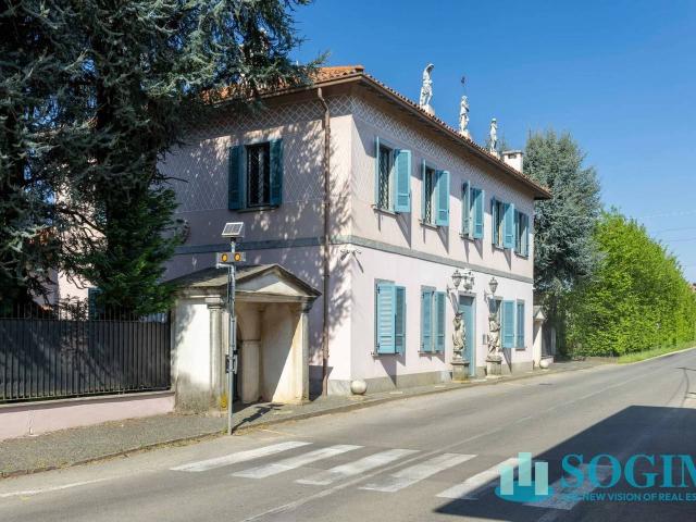 Villa Indipendente in vendita a Triuggio, Lombardia