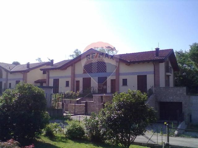 Villa Indipendente in vendita a Triuggio, Lombardia