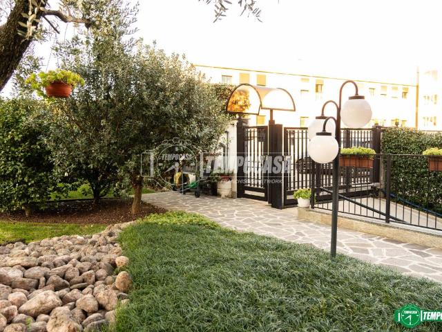 Villa Indipendente in vendita a Triuggio, Lombardia