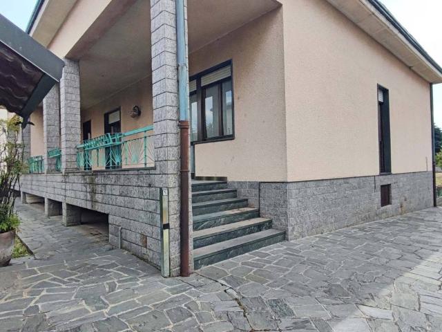 Villa Indipendente in vendita a Triuggio, Lombardia