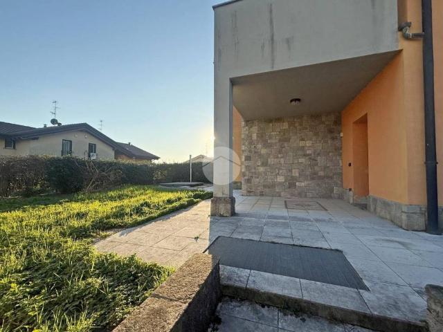 Villa Indipendente in vendita a Triuggio, Lombardia