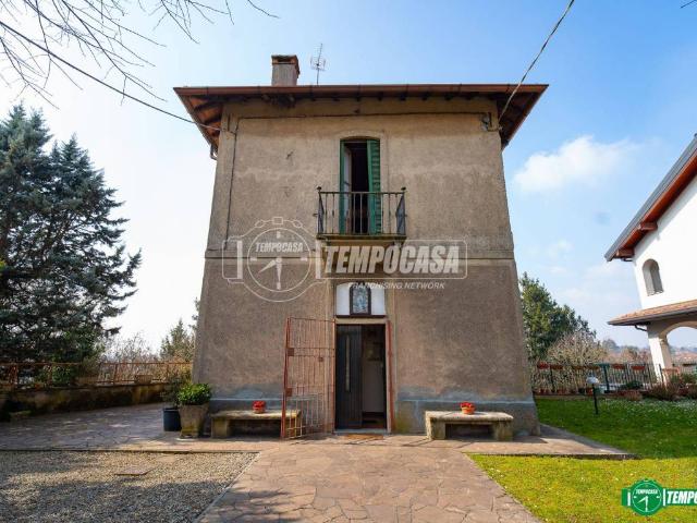 Villa Indipendente in vendita a Rancate, Triuggio
