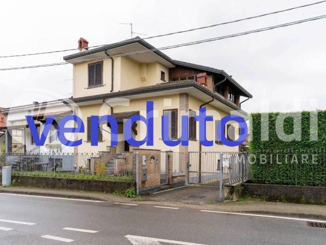 Villa Indipendente in vendita a Triuggio, Lombardia