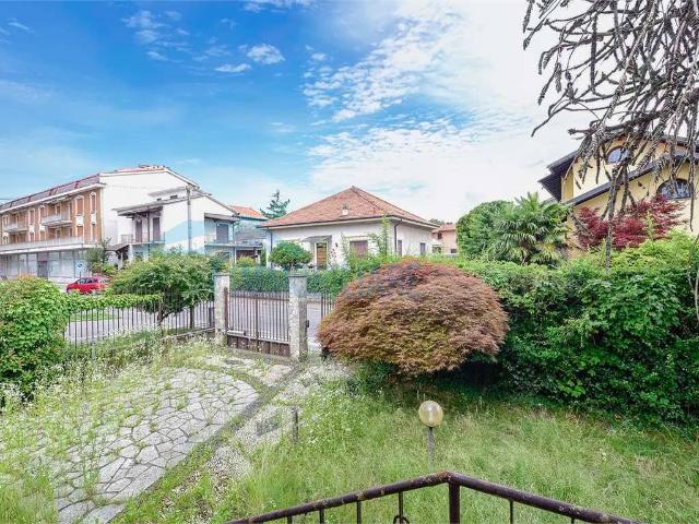 Villa Indipendente in vendita a Ponte, Triuggio