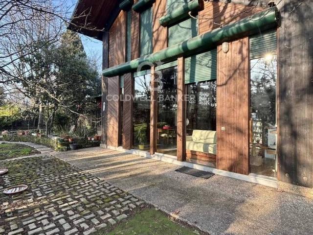 Villa Indipendente in vendita a Triuggio, Lombardia