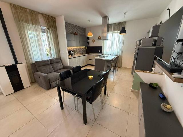 Villa Indipendente in vendita a Valle Sauglio, Trofarello