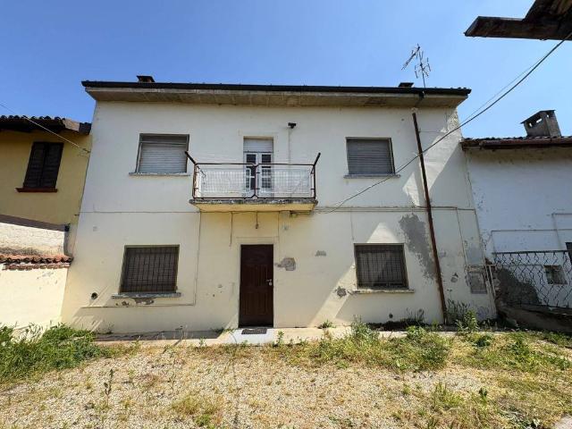 Villa Indipendente in vendita a Tromello, Lombardia