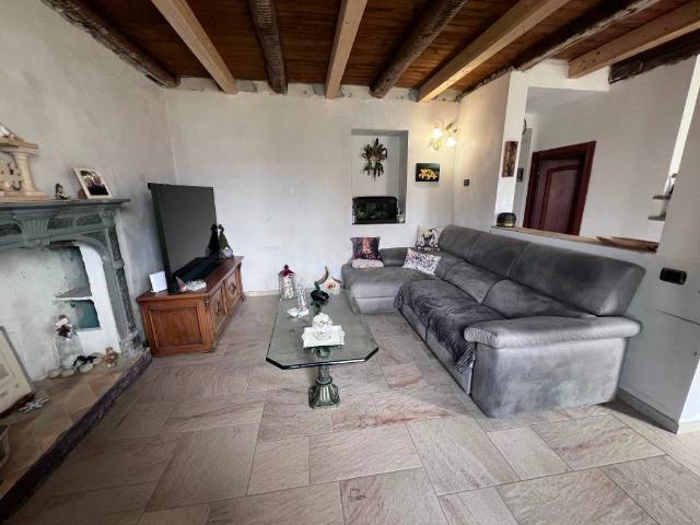 Villa Indipendente in vendita a Piemonte, Verbano-cusio-ossola