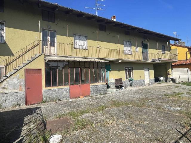 Villa Indipendente in vendita a Piemonte, Vercelli