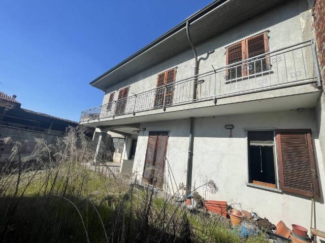 Villa Indipendente in vendita a Tronzano Vercellese, Vercelli