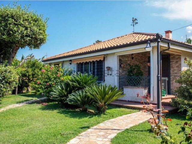 Villa Indipendente in vendita a Calabria, Vibo Valentia