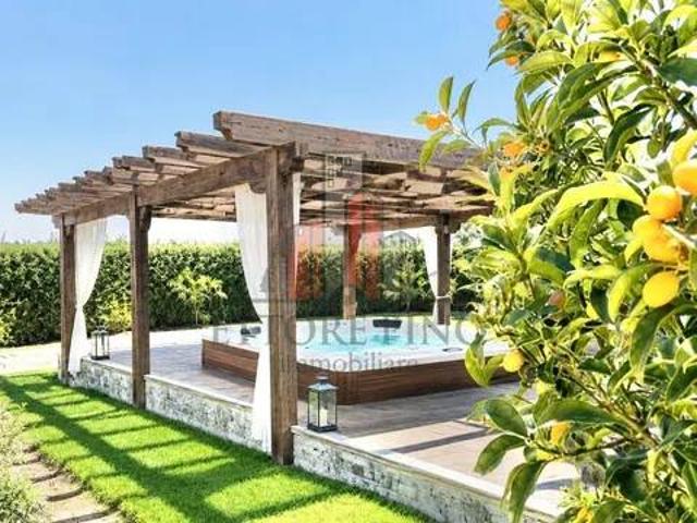 Villa Indipendente in vendita a Montegrappa, Puglia