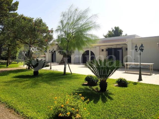 Villa Indipendente in vendita a Puglia, Lecce