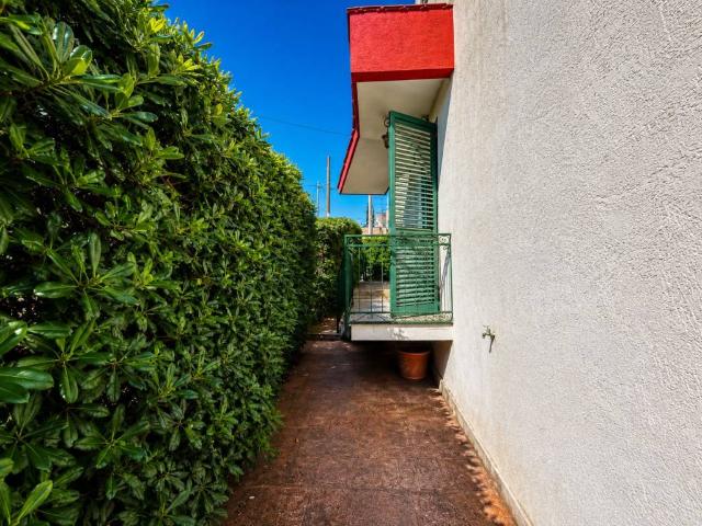 Villa Indipendente in vendita a Montegrappa, Puglia